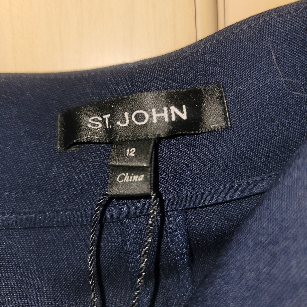 St. John Stretch Tropical Wool Cropped Pant With Bottom Cuff Misses sz 12 NWT - Picture 9 of 12